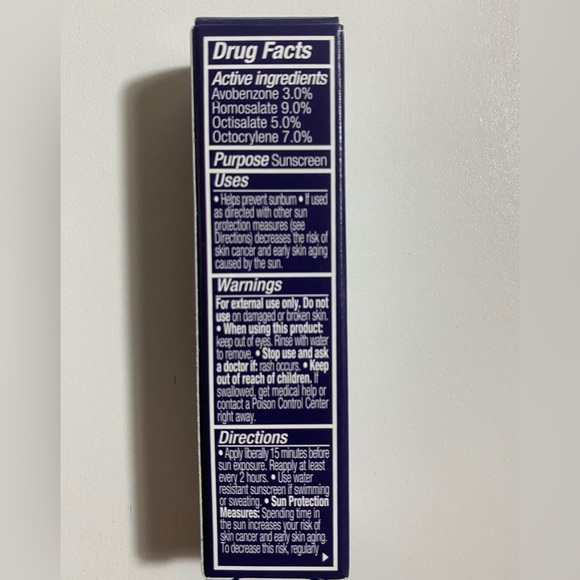 Skincare Bundle Perfect for Gifting 🎁 - Picture 6 of 13